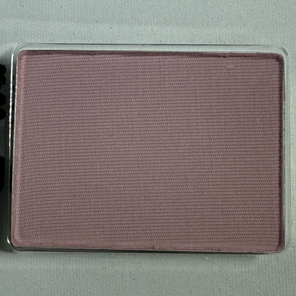 NARS Single Eyeshadow Shade D. Gorgeous